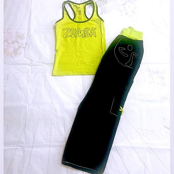 ✨ Zumba Lime & Black Set! - Picture 1 of 7